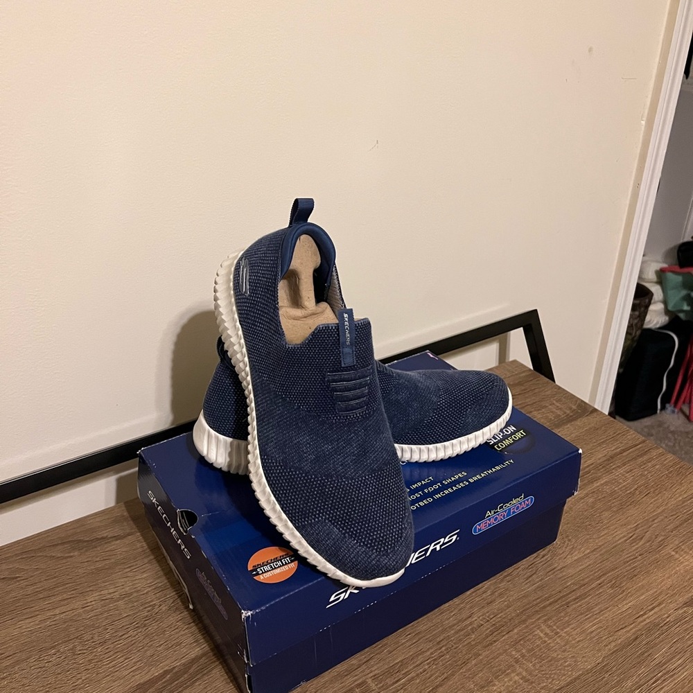 Skechers shoes